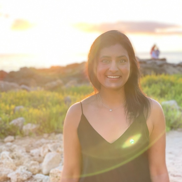 Meet your Posher, Stephanie - Picture 1 of 1